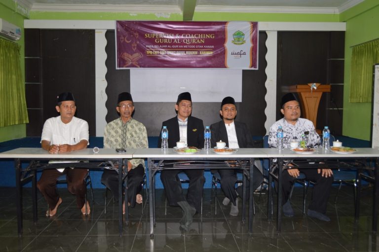 Bersama Tim Wafa Surabaya Guru Darul Mukmin Tingkatkan Kompetensi
